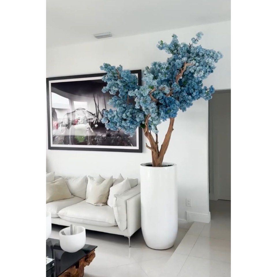 St. Tropez Vase in mattem Weiß mit blauen Blütenzweige